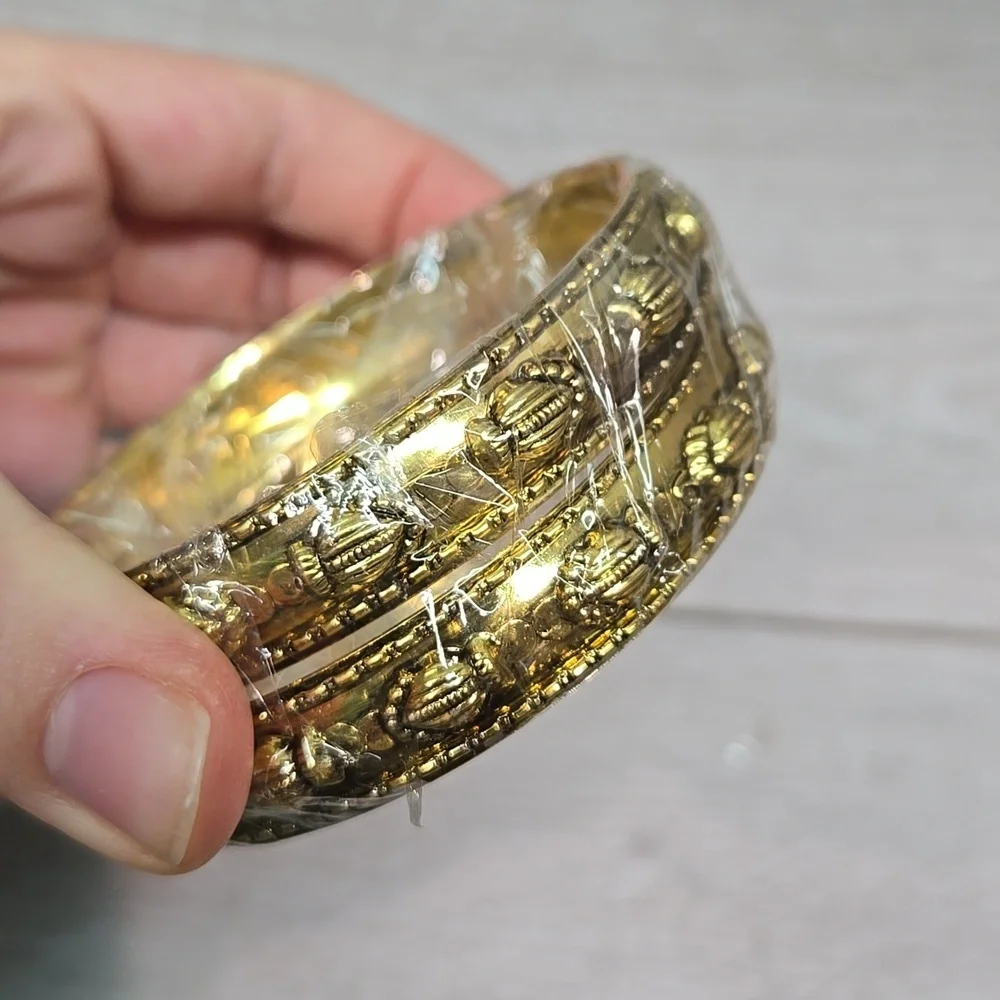 NEW 2PC Gold Textured Bangle Bracelet Bohemain Hobo Gypsy